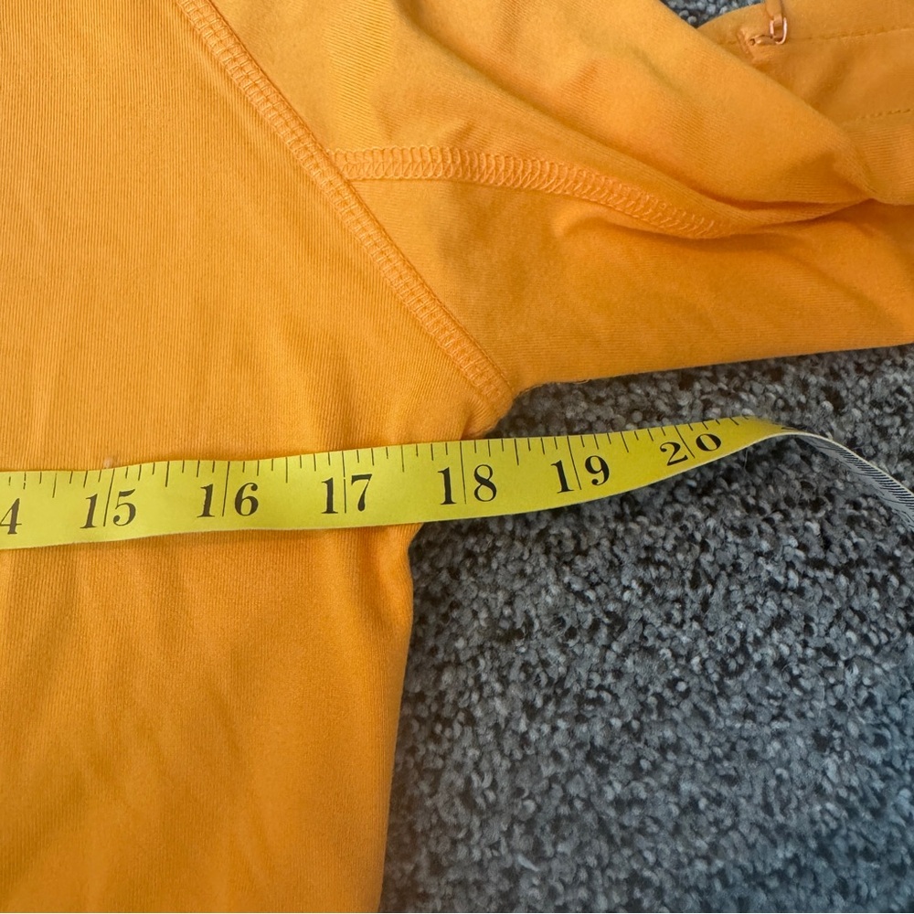 Women’s Tennessee Titans Football Orange Long Sleeve Tee Top - Picture 9 of 11